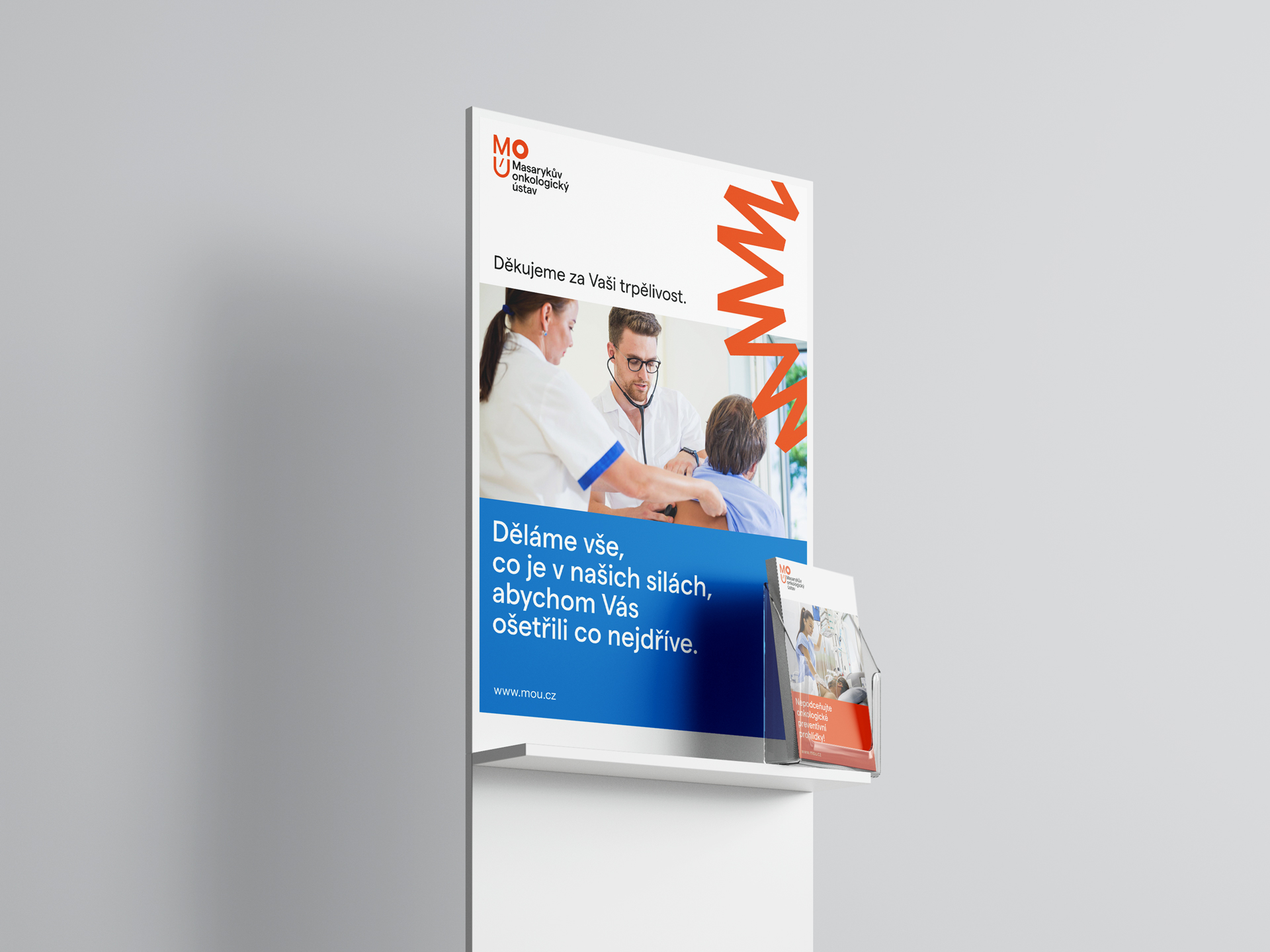 Free_Display_Stand_Mockup_2
